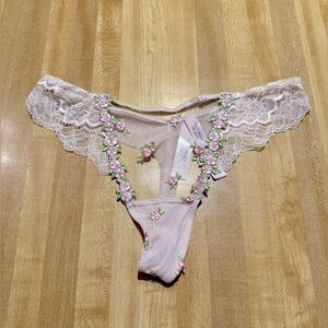 Victoria's Secret Thong Lace Floral Panty
